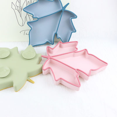 Forme colorée d'érable de plat d'aspiration divisée par silicone incassable
