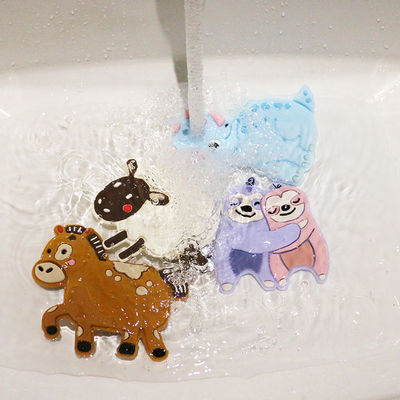 Silicone personnalisé par bébé coloré Teether avec le cheval Dino Shape de moutons