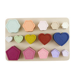 Puzzle de silicone d'enfant en bas âge de bébé non toxique avec la forme de fleur de coeur d'étoile