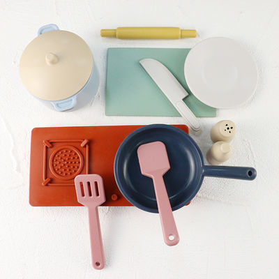2023 nouveaux jouets en Silicone pour bébé sans BPA non toxiques pour la cuisine de la maison de jeu
