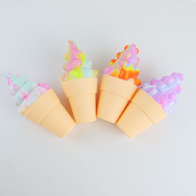 crème glacée colorée du silicone 3D Teether pour la psychologie de détente de bébé
