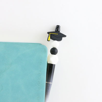 Perles focales adaptées aux besoins du client de silicone pour l'agrafe DIY de bracelet d'obtention du diplôme de stylos