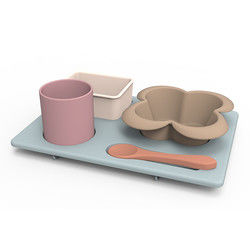 La vaisselle fonctionnelle multi de silicone a placé incassable pour des enfants en bas âge d'enfants