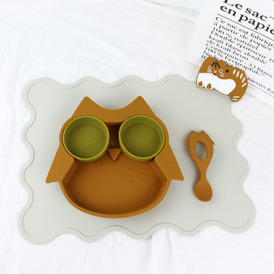 Style chouette marron Plaque d'aspiration en silicone pour fonctionnel multi d'enfants d'enfant en bas âge
