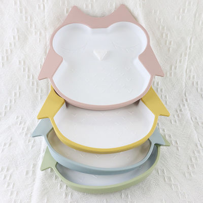 Plat de alimentation de silicone infantile libre de BPA imperméable avec le fond d'aspiration