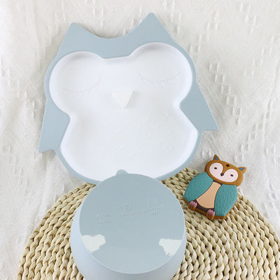 Plat de alimentation de silicone infantile libre de BPA imperméable avec le fond d'aspiration