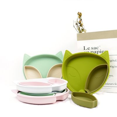 Ensemble écologique de vaisselle de silicone de plat d'aspiration de silicone de bébé pour l'alimentation d'enfant en bas âge