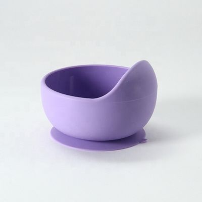 La cuvette durable de silicone de couleurs multi a placé doucement flexible pour l'alimentation de bébé