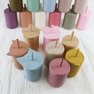 Glissez non les enfants libres de BPA que la tasse de silicone a placés imperméable pour le petit bébé