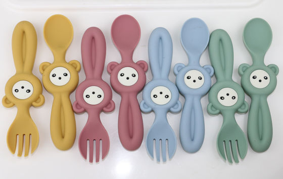 Cuillères mignonnes molles de Panda Style Silicone Forks And pour des enfants de bébé
