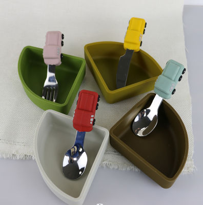 Fourche en acier inoxydable de couleur adaptée aux besoins du client avec la poignée de silicone de forme de voiture