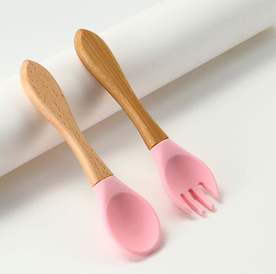 Fourchettes et cuillères faites sur commande de silicone, ensemble d'aliments pour bébés de silicone pour la formation de sevrage d'enfant en bas âge