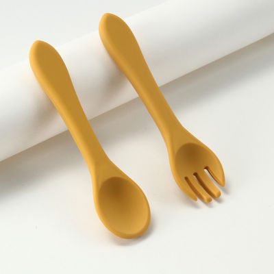 Fourchettes et cuillères faites sur commande de silicone, ensemble d'aliments pour bébés de silicone pour la formation de sevrage d'enfant en bas âge