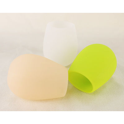 La tasse BPA de l'eau de silicone de couleur de Panton ne libèrent aucune poignée aucun couvercle pour la bière de vin