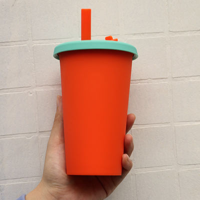 Tasse de café pliante de silicone de camp de voyage 350ml avec Straw Lid