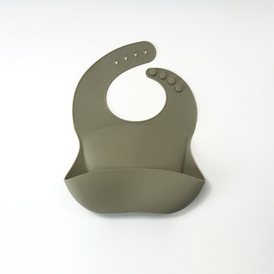 Bavoir personnalisé mou confortable de silicone imperméable pour le bébé buvant manger