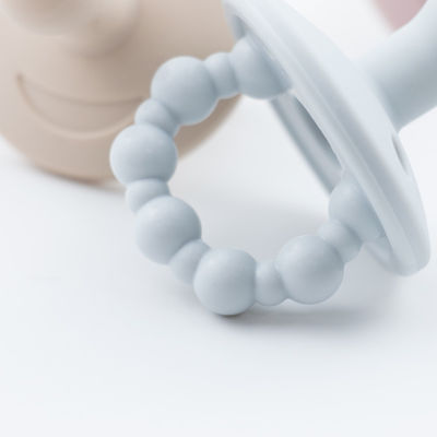 Support de poche de Cat Kitty Shape Silicone Pacifier Case pour l'enfant en bas âge de bébé faisant ses dents des tétines