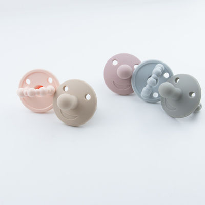 Support de poche de Cat Kitty Shape Silicone Pacifier Case pour l'enfant en bas âge de bébé faisant ses dents des tétines