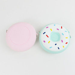 Le beignet forment la croix faite sur commande de silicone - sac mortuaire avec l'ODM d'OEM de tirettes