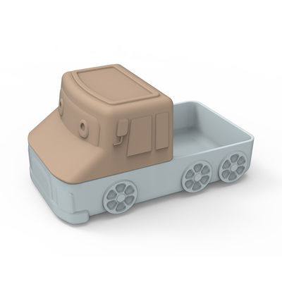 La voiture mignonne de plat d'aspiration de silicone de bande dessinée forment pour le bébé mangeant de la nourriture