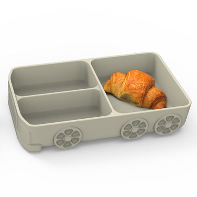 La voiture mignonne de plat d'aspiration de silicone de bande dessinée forment pour le bébé mangeant de la nourriture