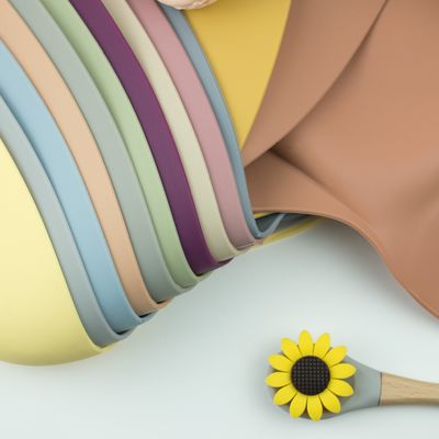 Bavoir personnalisé mou libre de silicone de BPA, bavoirs imperméables de receveur de nourriture de silicone