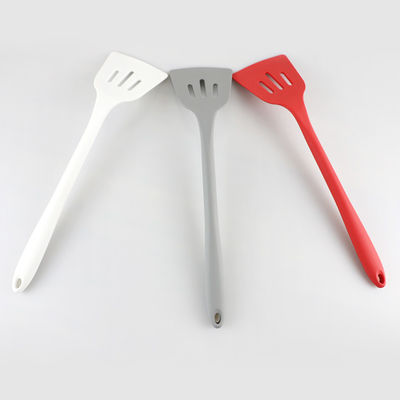 Pelle libre à pot d'ensemble de vaisselle de cuisine de silicone de BPA avec le logo adapté aux besoins du client