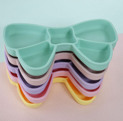 Plat de alimentation BPA d'arc de silicone de bébé fait sur commande d'aspiration catégorie comestible libre