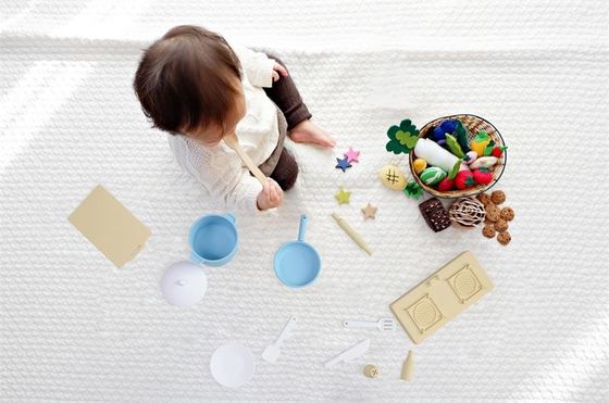 Bébé 2023 de NOUVEAU VENU jouant la catégorie comestible libre de BPA faisant cuire des ensembles de cadeau de jouet de silicone de cuisine