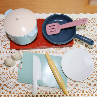 Bébé 2023 de NOUVEAU VENU jouant la catégorie comestible libre de BPA faisant cuire des ensembles de cadeau de jouet de silicone de cuisine