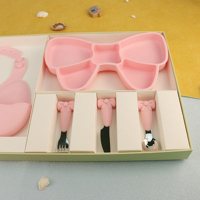 L'enfant en bas âge sûr coloré multi de micro-onde de silicone plaque avec l'ensemble de alimentation de fille de noeud d'arc