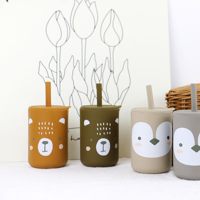 Disponible en gros, tasse à boire en silicone imprimée avec paille - tasse à boire en silicone indestructible à haute durabilité