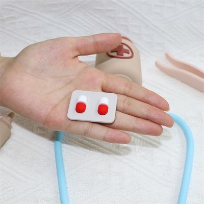 ODM Jouets en silicone pour bébés Eco-friendly MOQ 100 BPA Free Kids Kit de silicone pour médecin