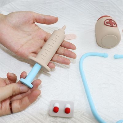 ODM Jouets en silicone pour bébés Eco-friendly MOQ 100 BPA Free Kids Kit de silicone pour médecin