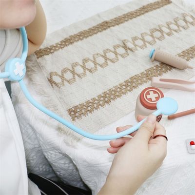 ODM Jouets en silicone pour bébés Eco-friendly MOQ 100 BPA Free Kids Kit de silicone pour médecin