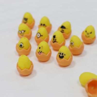 Des éclairages de Pâques personnalisés en silicone toutes les perles non toxiques en silicone imprimé des œufs de Pâques perles pour la fabrication de porte-clés
