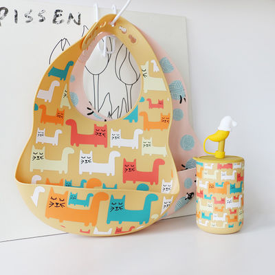 Protégez vos vêtements de bébé Silicone Baby Bib Resistant aux taches Animal Printing Pattern Silicone Bib