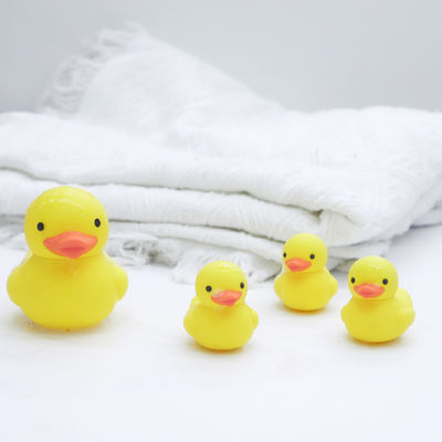 Fabrique de silicone personnalisée ODM OEM jouets de bain pour bébés PVC sans BPA sans matériau sûr 100% jouets de canard en silicone