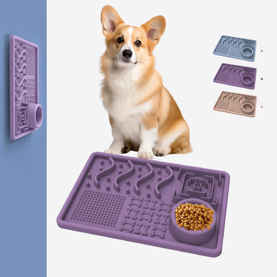 Non toxique personnalisé Alimenteur pour chiens en silicone Pet Slow Lick Food Plate d'eau