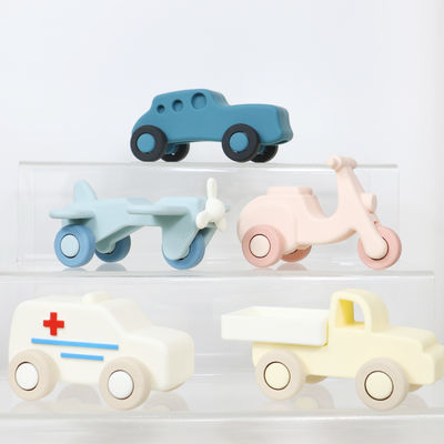 Jouets Voiture & Avion Montessori en Silicone Souple – Jouets Évolutifs Non Toxiques pour Bébés