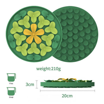 Produits pour animaux de compagnie en silicone personnalisés Fleur mignonne motif silicone Pet Dog Food Feeding Mat Silicone Slow Feeder Licking Pad Tapis de nourriture pour chien