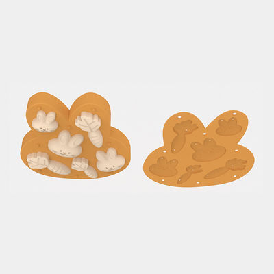 Plateau d'alimentation pour bébé en silicone contenant des fruits et des glaçons Fabricant de plateau pour bébé fait maison Produit alimentaire pour bébé Lait maternel Dentissement Moule de glaçons