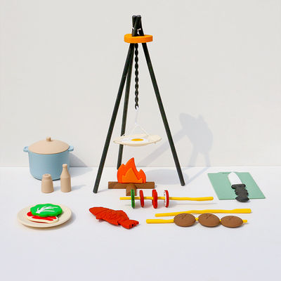 BBQ Barbecue Kitchen Set de jouets avec les accessoires de cuisine de fumée prétendue Jouer à la nourriture Jouet pour prétendre Jouer Cuisine pour les enfants