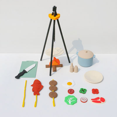 BBQ Barbecue Kitchen Set de jouets avec les accessoires de cuisine de fumée prétendue Jouer à la nourriture Jouet pour prétendre Jouer Cuisine pour les enfants