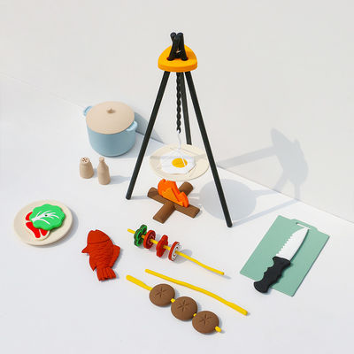 BBQ Barbecue Kitchen Set de jouets avec les accessoires de cuisine de fumée prétendue Jouer à la nourriture Jouet pour prétendre Jouer Cuisine pour les enfants